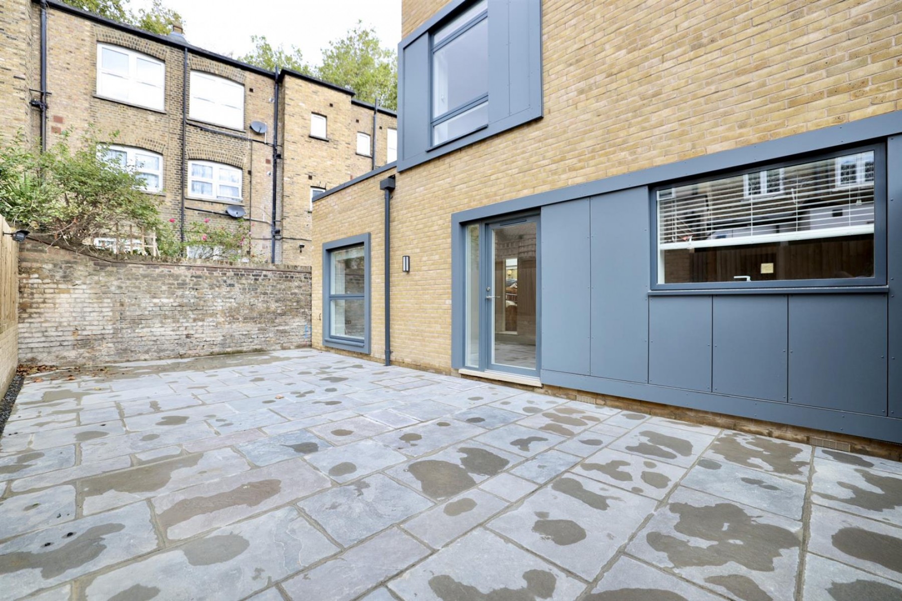 Images for Otley Terrace, E5 9RG