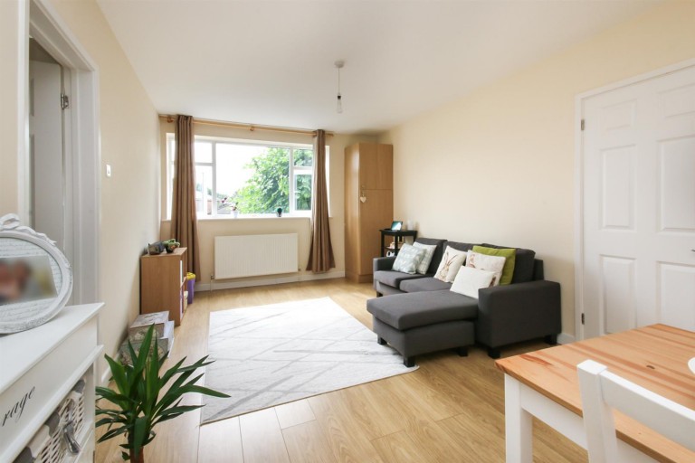 View Full Details for Palmerston Road, N22 8RQ