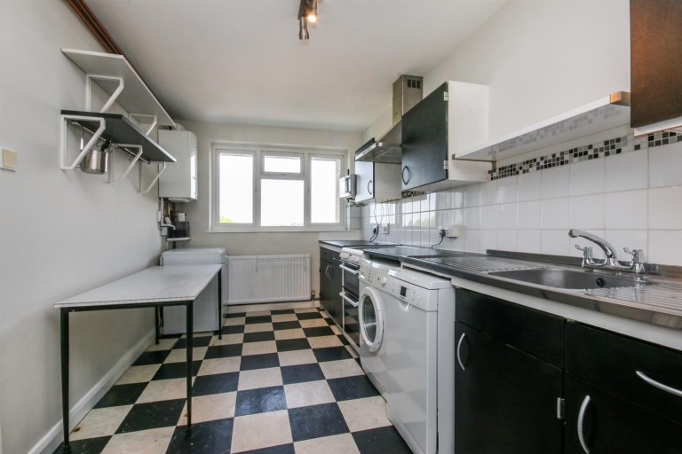 View Full Details for Muswell Hill, N10 3TE