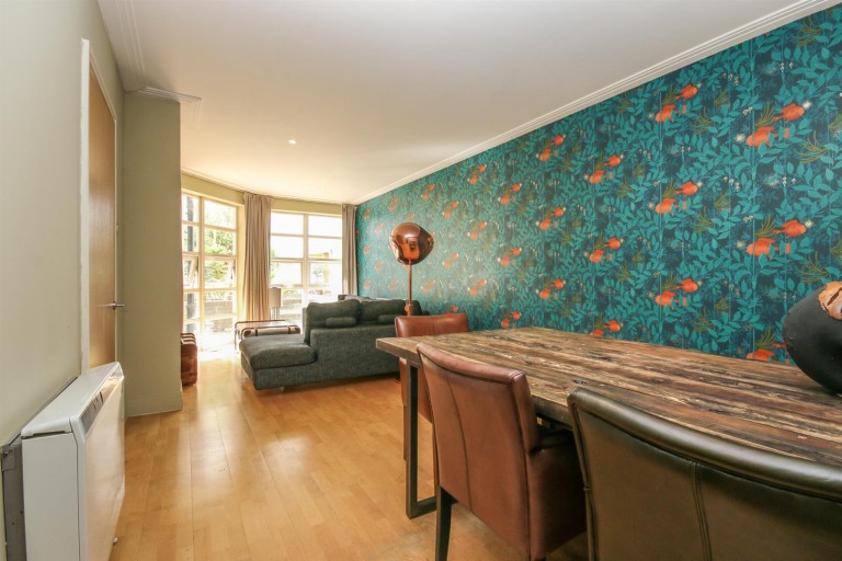 View Full Details for Drayton Park, N5 1NF