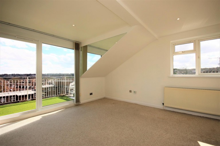 View Full Details for Muswell Hill,, N10 3TE