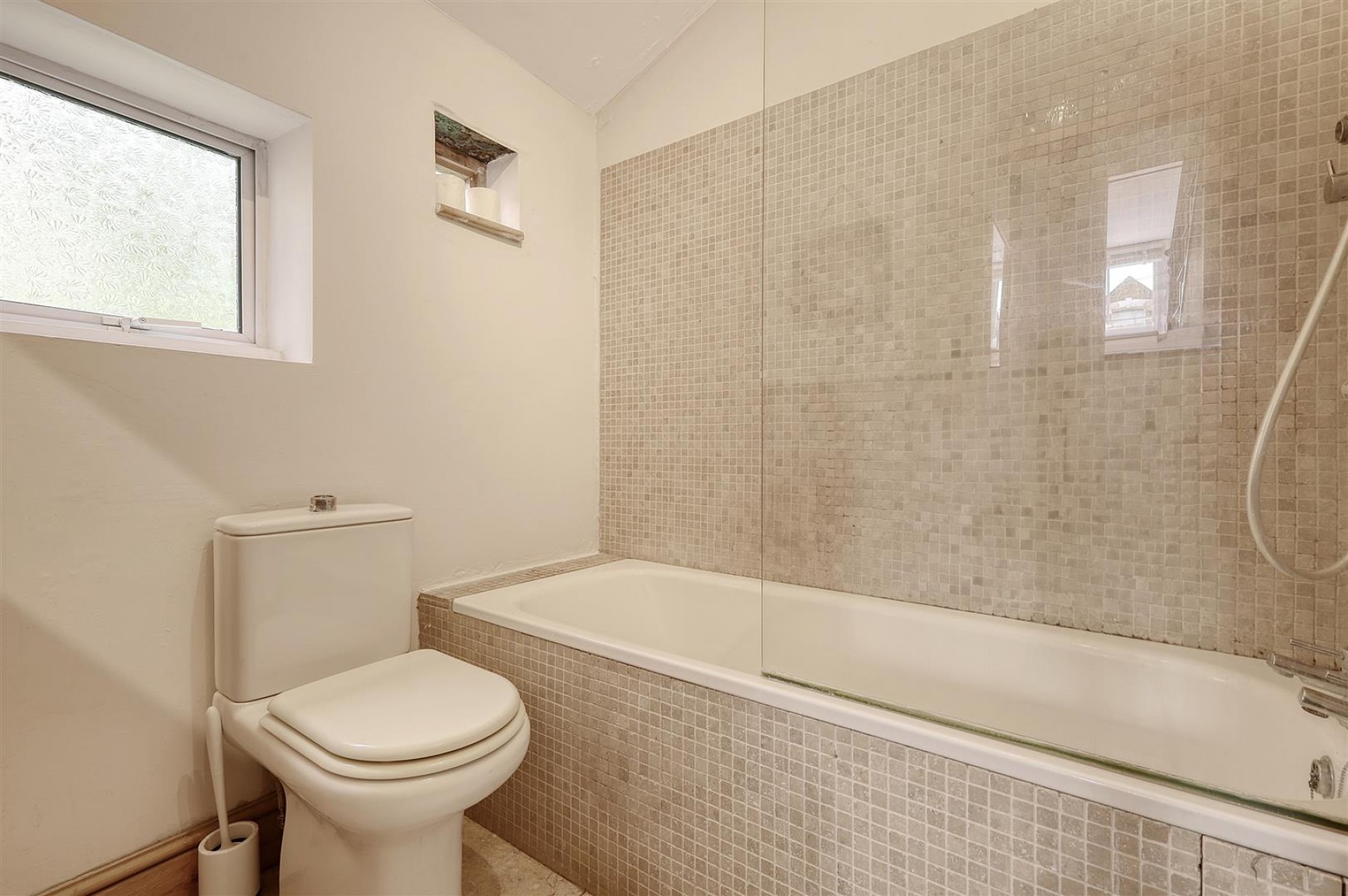 Images for Brighton Road, N16 8EG